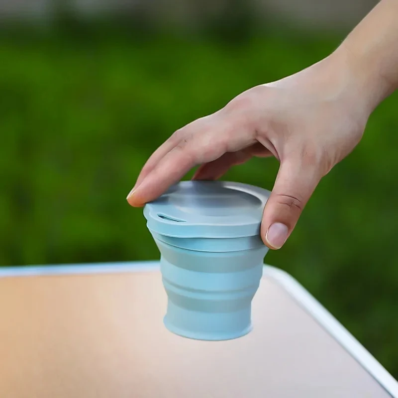 Outdoors Silicone Folding Cup with Hanging Hole