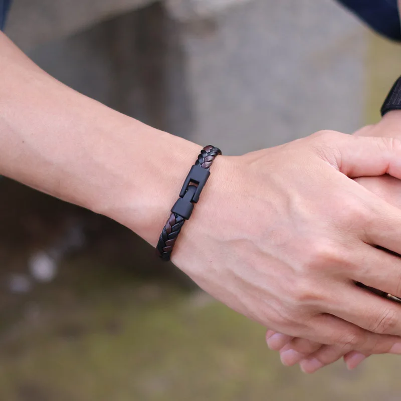 hectic 初期　バンドポーチ Noter New Men Leather Bracelet Handmade Weaven Easy Hook