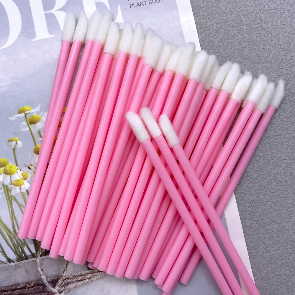 Wholesale 300/500PCS Disposable Lip Brush Women Accessories Lipstick Gloss Wands Applicator Perfect Best Make Up Tool Hotting