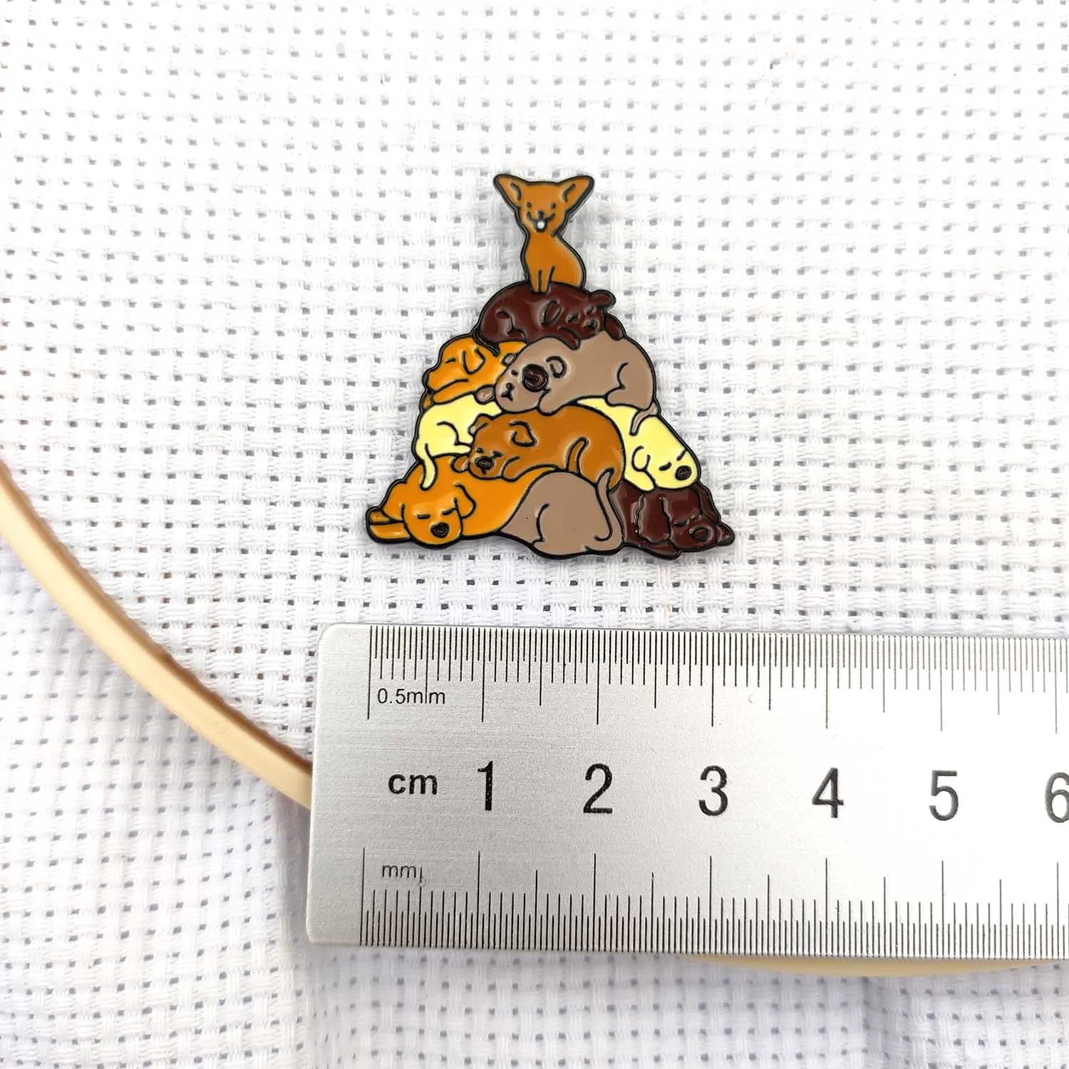 Needle Keeper Magnet Puppy Dogs Needle Minder Cute Magnetic Needle Keeper Finder Sewing Needles Holder Cross Stitch Embroidery