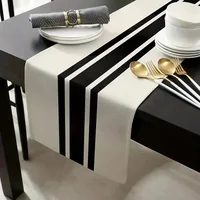 1PC Geometric Stripe Linen Table Runner Modern Simple Black AndWhite Plaid Classic Vintage Table Cloth Home Decoration 33X90cm 1