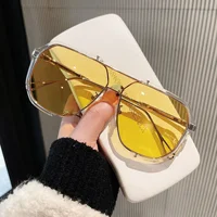 Oversized Sunglasses Women 2024 New Unique One Piece Fashion Sunglasses For Men UV400 Punk Glasses Trending Female Eyewear UV400 - Image 2