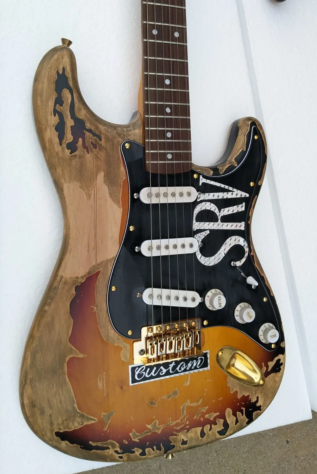 Heavy Relic Stevie Ray Vaughan 3 Tone Sunburst SRV 1 2 Hamilton