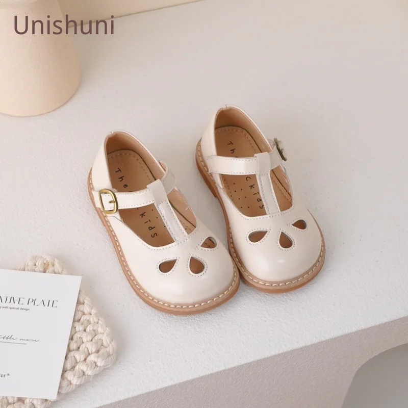 Girls Princess Shoes Kids T-Strap Mary Janes Baby Girl Leather Loafers Children Non-Slip Casual Shoe Retro Hollow Out Dress Shoe