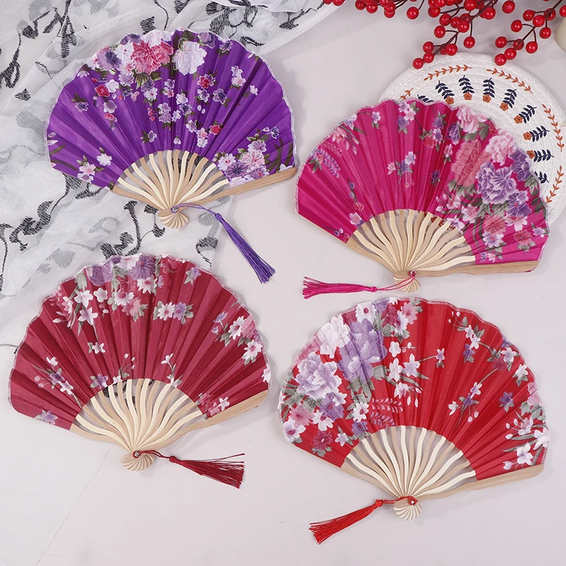 1Pc Japanese Style Shell Shaped Fan With Storage Bag Silk Cloth Bamboo Folding Fans Single-side Flower Curved Fanbone Hand Fan