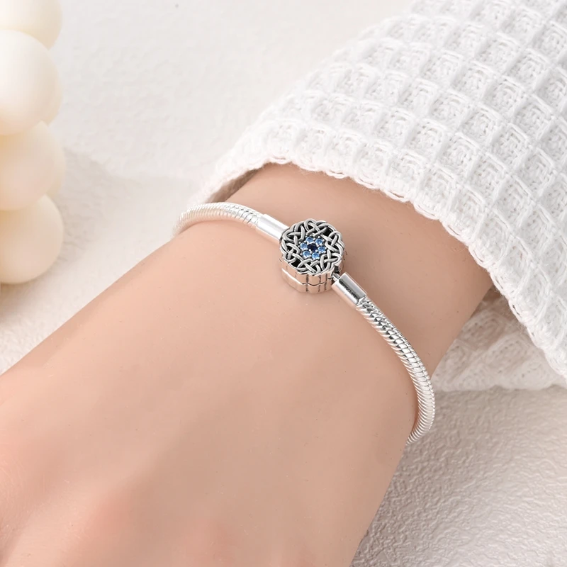 Neue Armbänder aus 925er-Sterlingsilber mit bunten Blumen, Schmetterlingen und Gänseblümchen, mit Sicherheitskette, passend für DIY-Charms, Perlen, feiner Geburtstagsschmuck – Detail 28