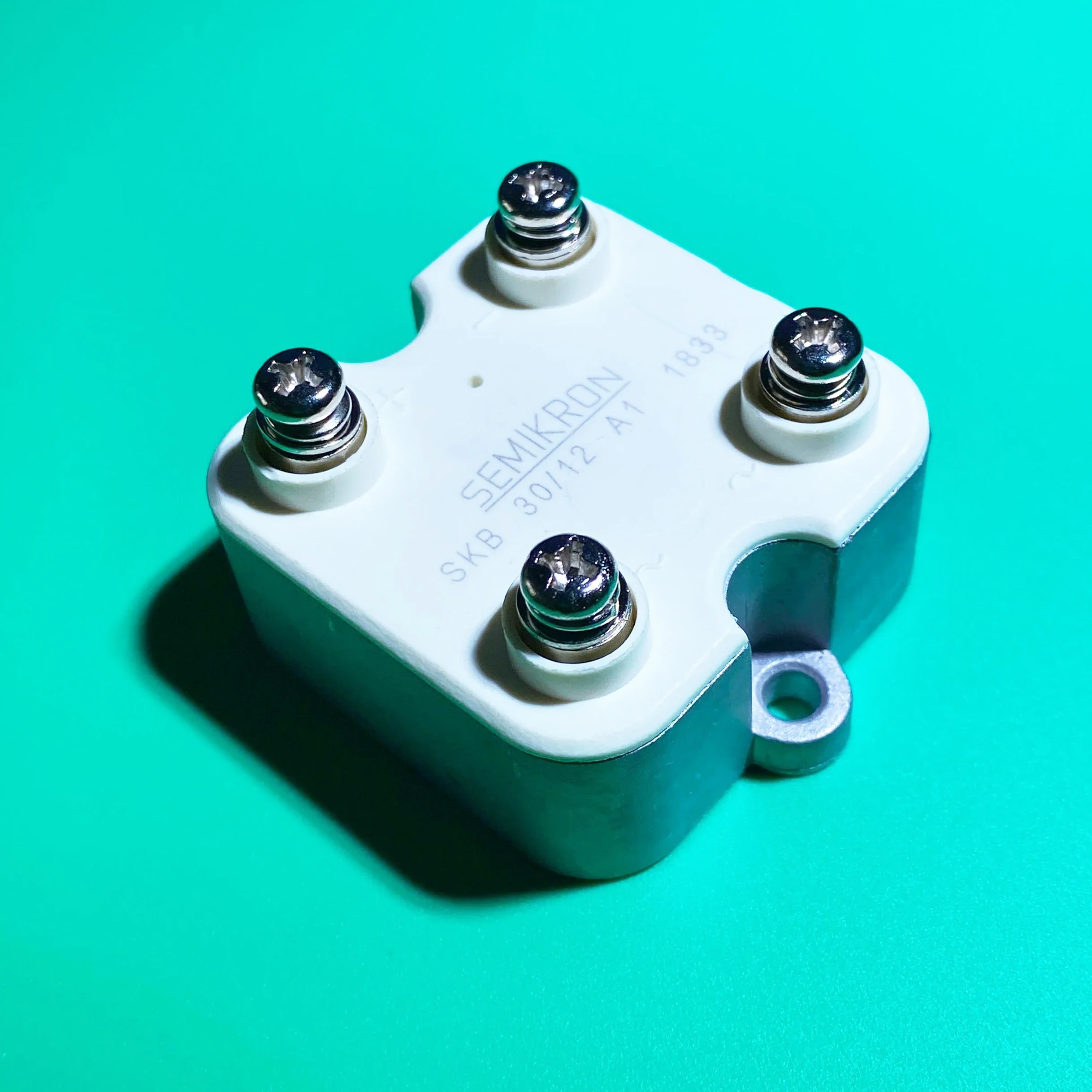 SKB30/12A1 IGBT SKB 30/12 A1 Power Bridge Rectifiers 30A 1200V SKB30-12A1 SKB30/12AI SKB3012A1 SKB30 30/12A1