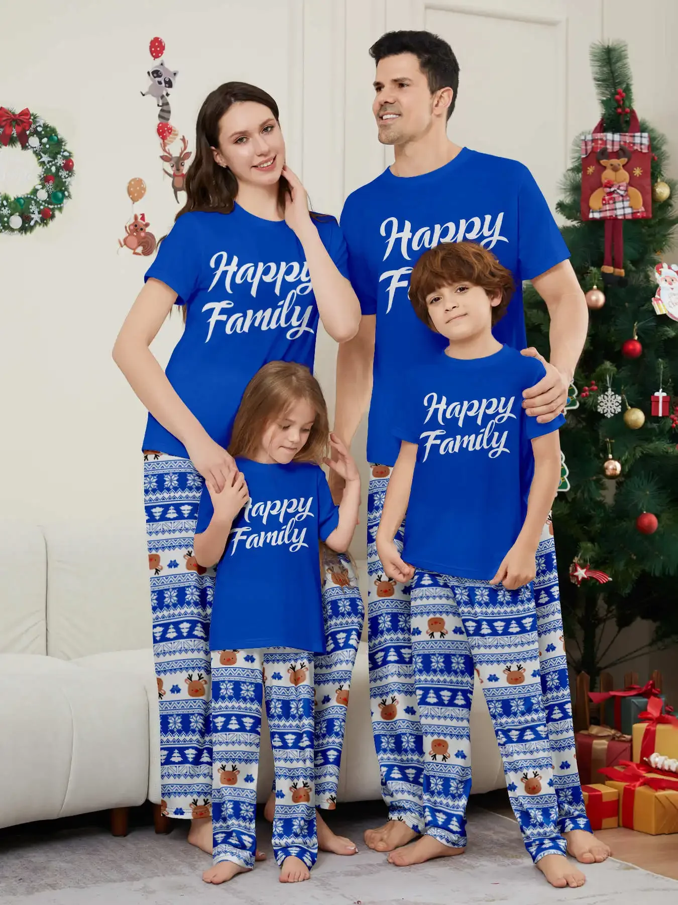thumbnail image 1 of Ropa de Año Nuevo 2024, conjunto de pijamas a juego para mamá, papá y niños, camiseta de manga corta y pantalones, traje de 2 piezas, atuendos de apariencia familiar para Navidad, pijamas, 1 of 5