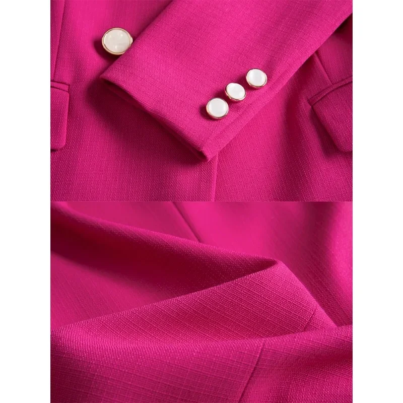 Рисунок 3 - Женский однотонный блейзер с длинным рукавом