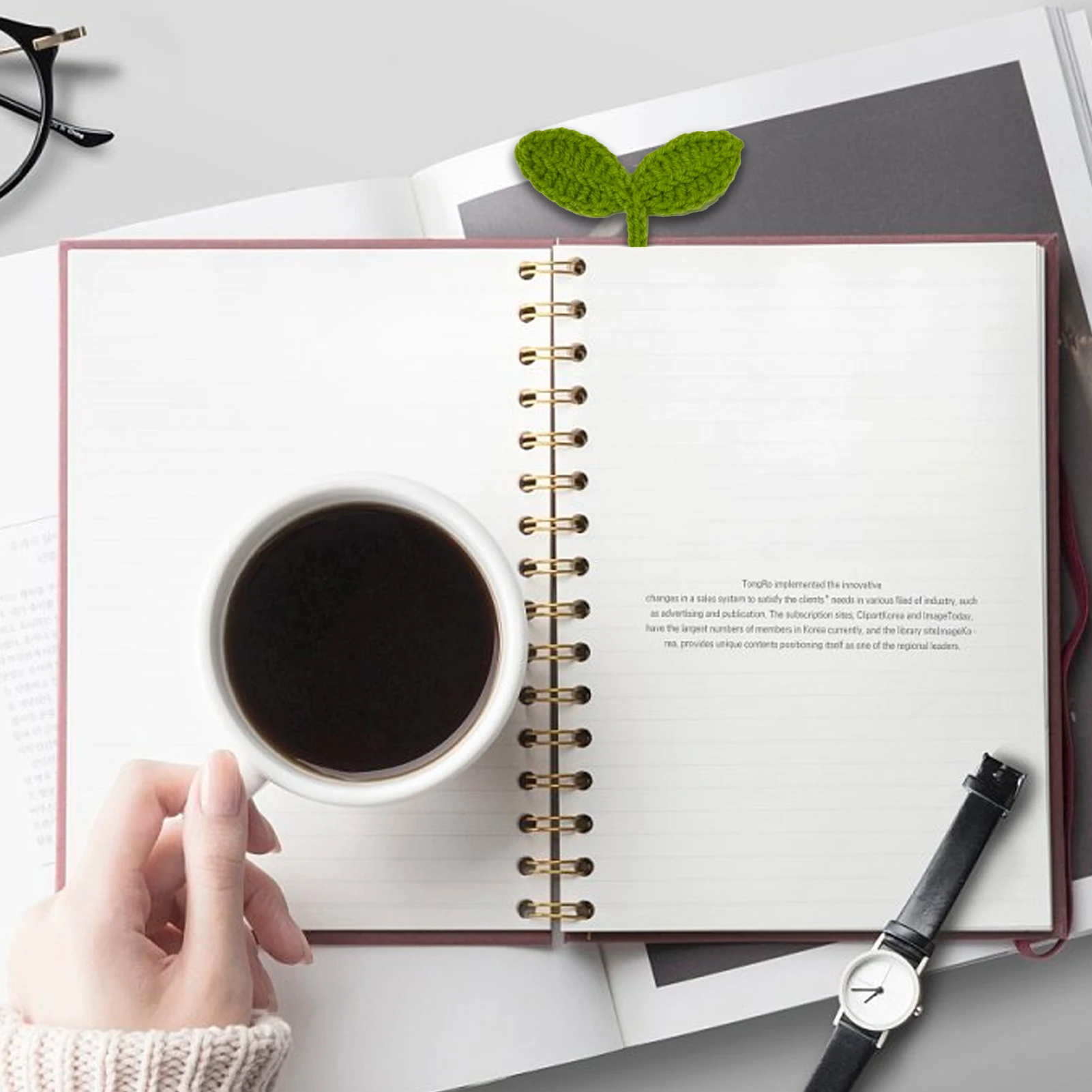 Knitted Crochet Leaf Sprout Bookmark Leaf Decor Green DIY Craft Cute Handmade Crochet Accessories Gift For Holidays New Year