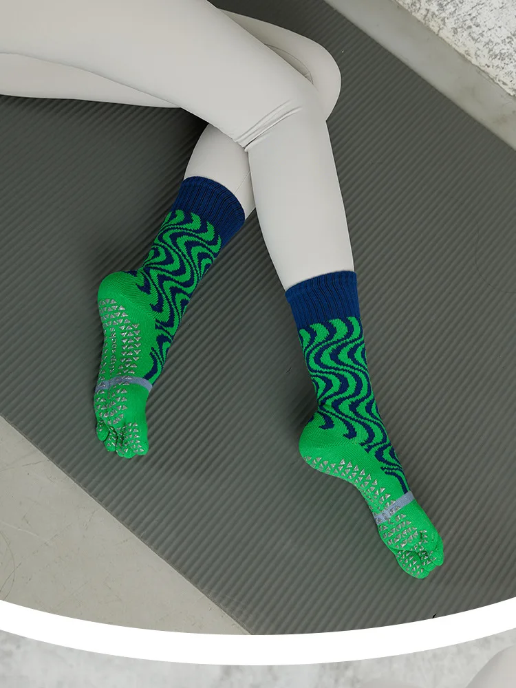 New Women Pilates Socks Professional Five Fingers Dance Sports Socks Fashion Printing Non-slip Silicone Grip Fitness Yoga Socks 33 undefined