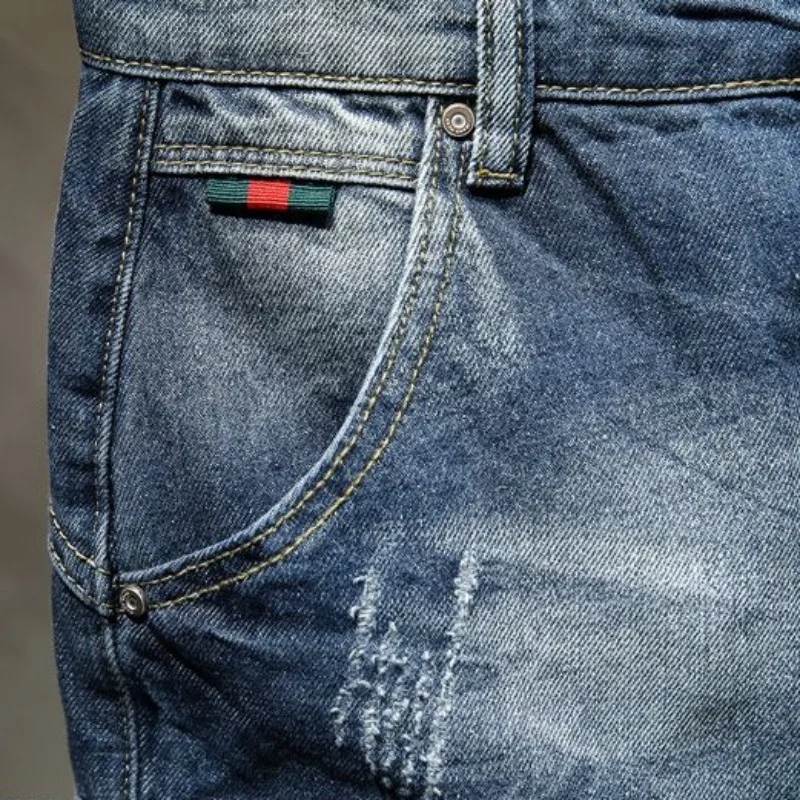 Summer Korean Luxury Washed Solid Ripped Shorts High Quality New Short Pants Fashion Casual Distressed Blue Designer Jeans Men