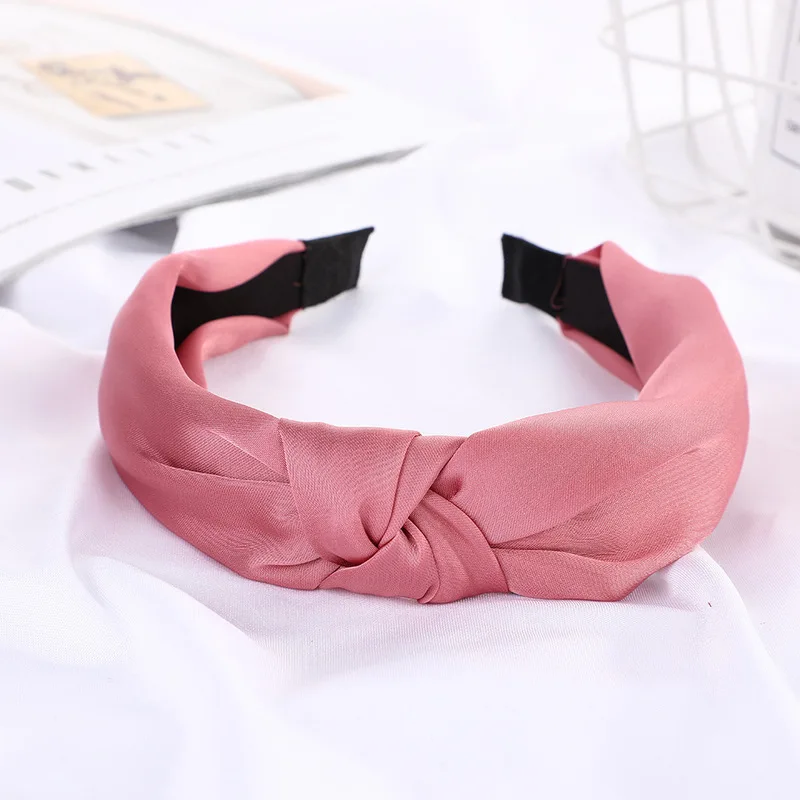 Рисунок 2 - Однотонная фотосессия 2021