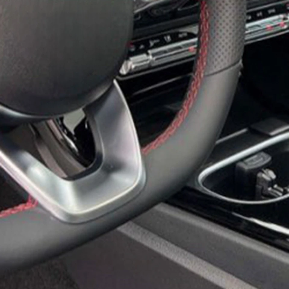 メルセデスベンツ　ステアリングホイール カーボンファイバーステアリングホイール メルセデスベンツ W205 S205