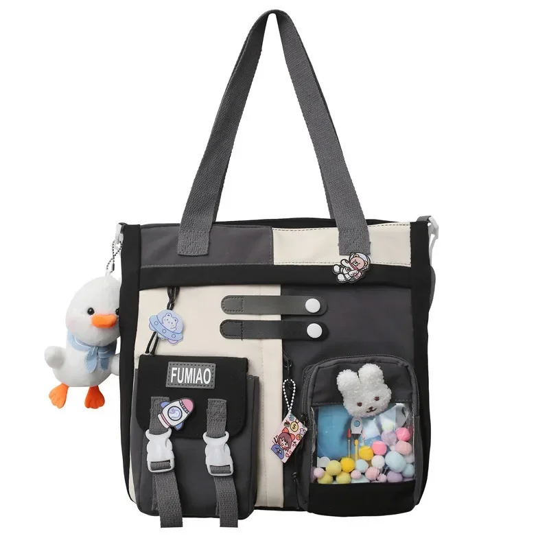 black shoulder bag