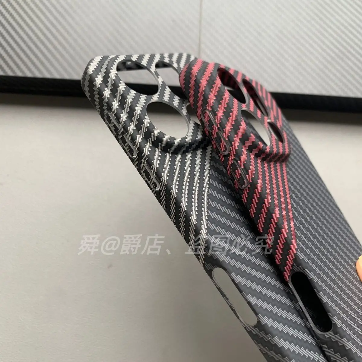 Carbon Fibre Slim Protective Hard Back Cover Case համար Smartphone