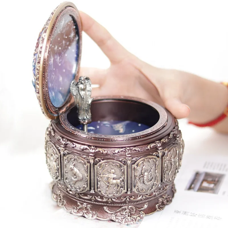 

Retro 12 Constellation Rotation Vintage Music Box