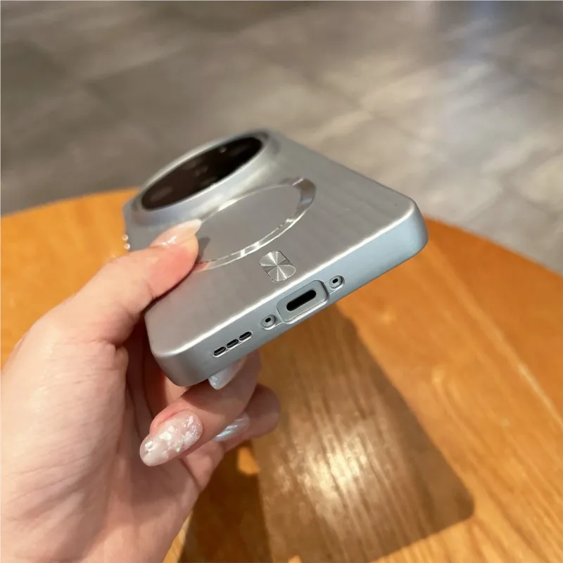 Luxury Striped Metal‑Paint MagSafe-Compatible Charging Phone Cover, Anti‑Scratch Protection