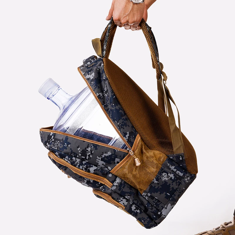 Camouflage large-capacity backpack - adjustable shoulder strap, outdoor theme style, zipper closure, ideal for hiking