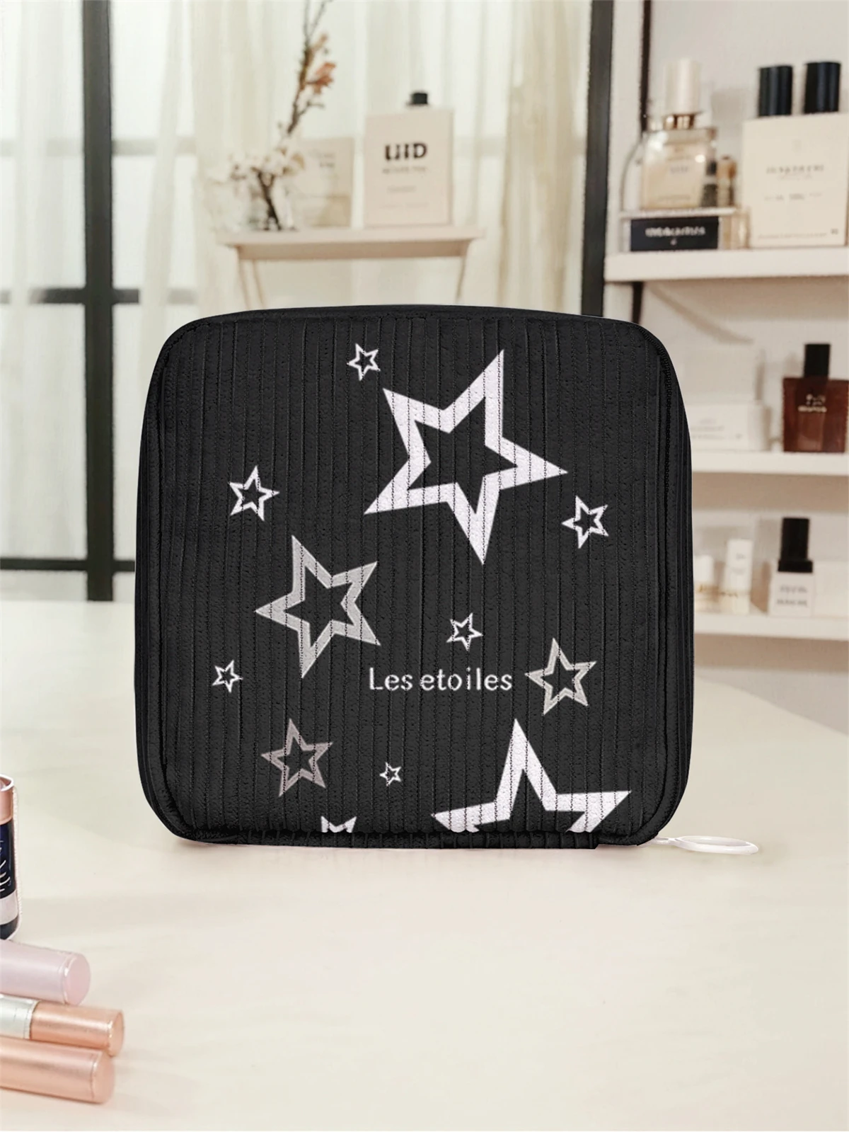 Star pattern printed sanitary napkin storage bag, women's lightweight tissue bag, sanitary tissue bag