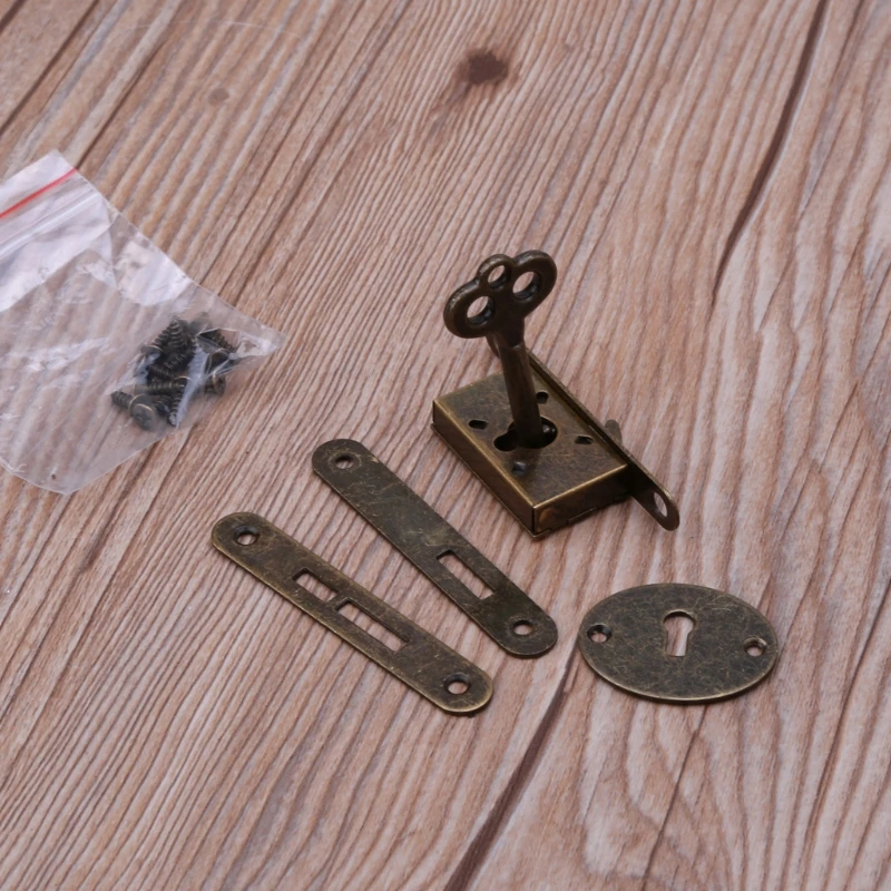 Decorative Furniture Locks Drawer lock antique locks Antique Metal Drawer Locks with Key for Jewelry Wooden Box Latch Vintage Furniture Hardware