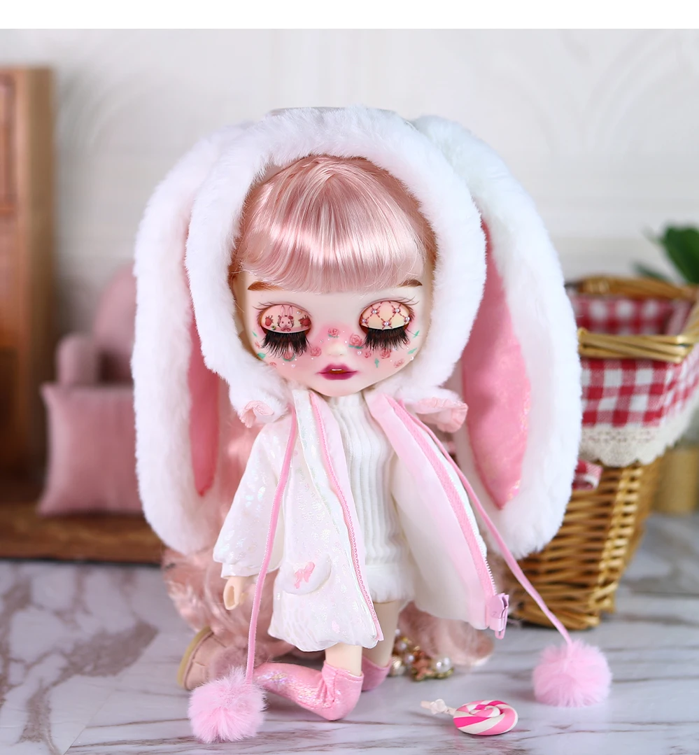 Clarabelle – Premium Custom Neo Blythe Doll with Pink Hair, White Skin & Matte Smiling Face 19