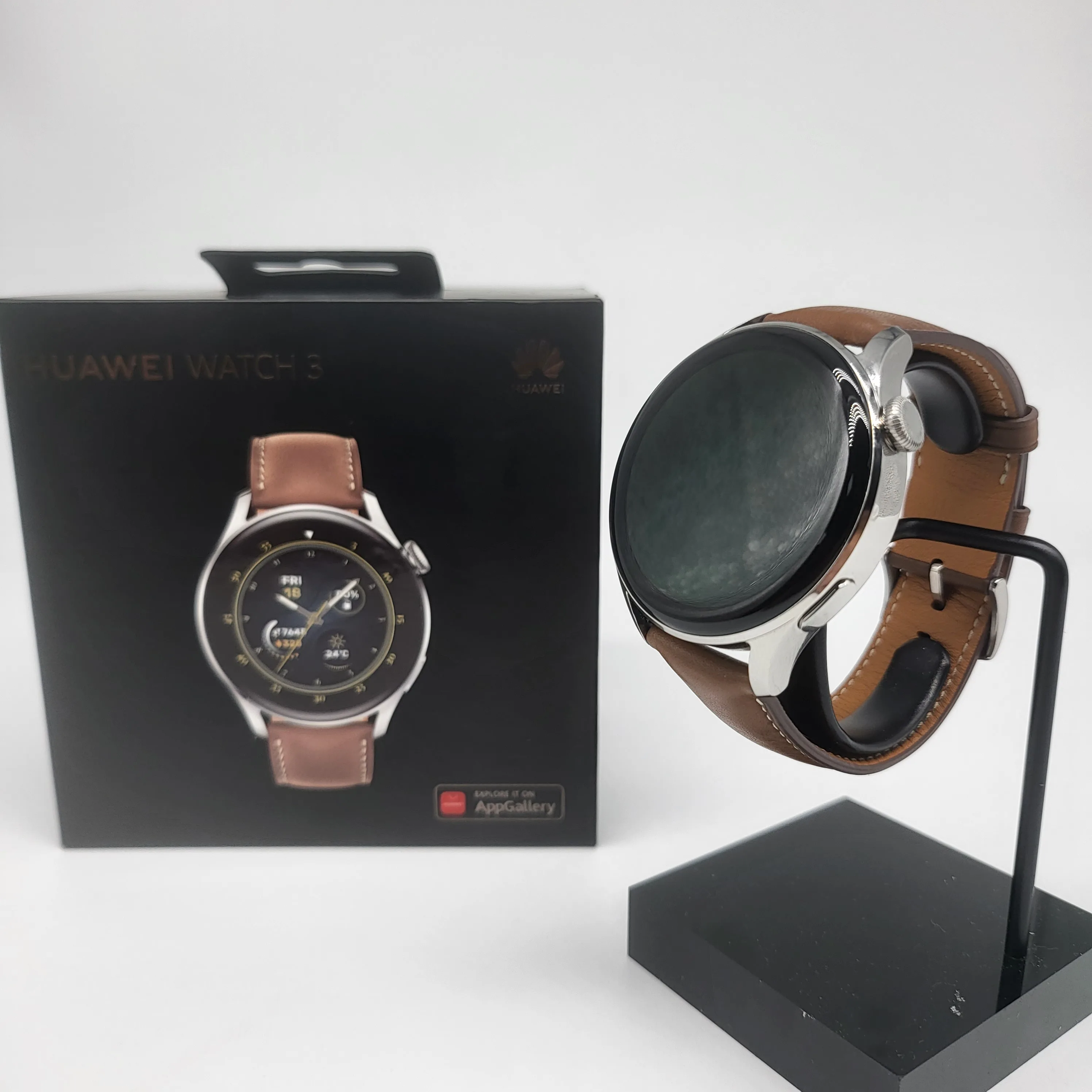 

Смарт-часы HUAWEI Watch 3, встроенные смарт-часы с GPS, спортивные Смарт-часы, мониторинг здоровья 24/7 (новинка 95%), б/у