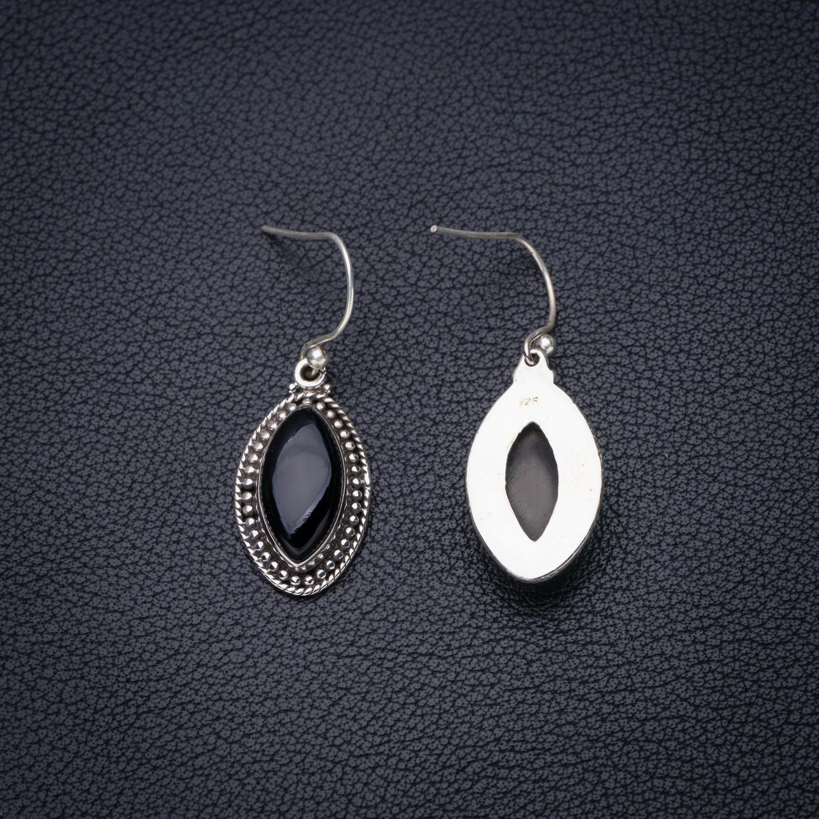 

StarGems Natural Black Onyx Handmade 925 Sterling Silver Earrings 1.5" E6493
