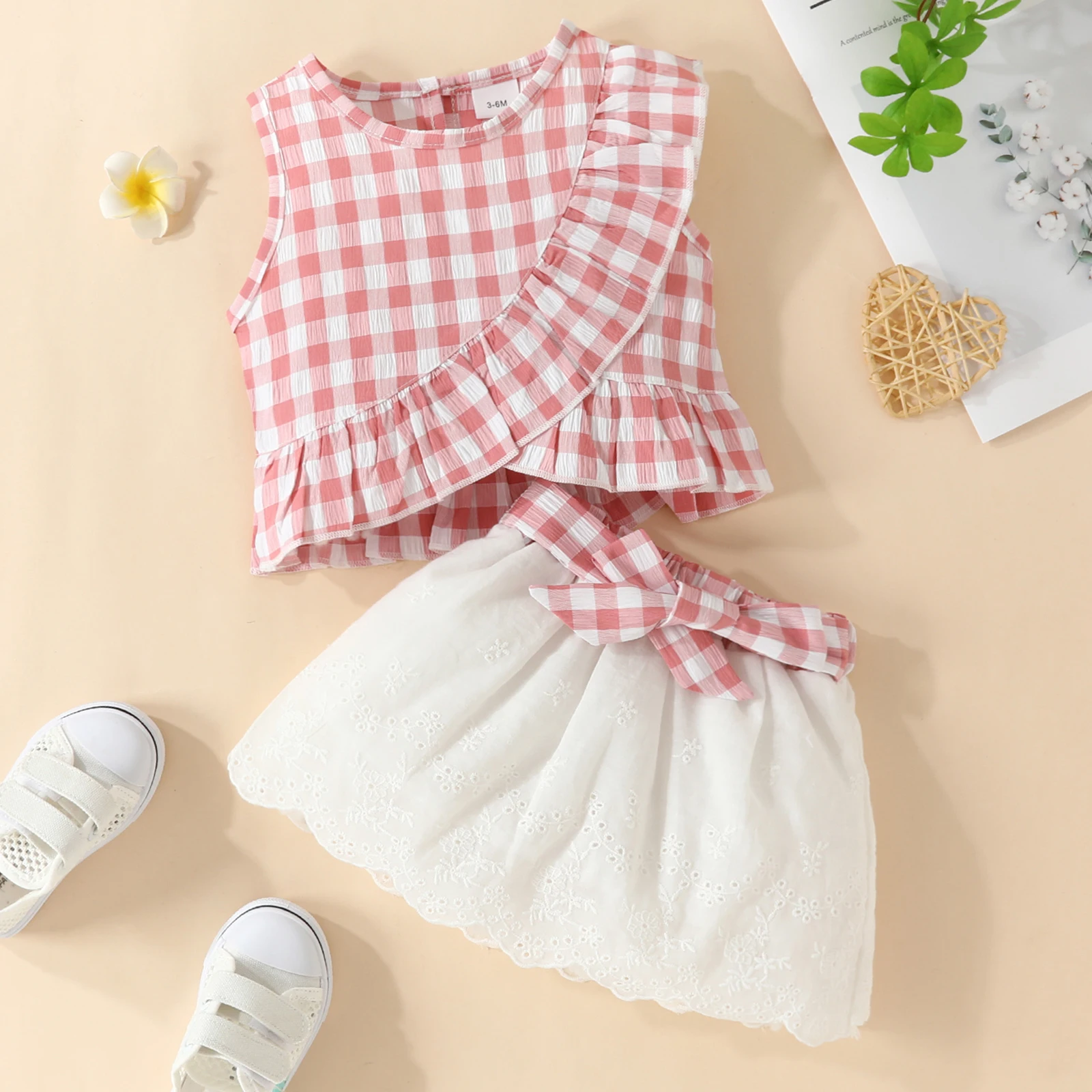 Girls Summer Ensemble Sleeveless Plaid Ruffle Top Lace Hem Skirt kids clothes set