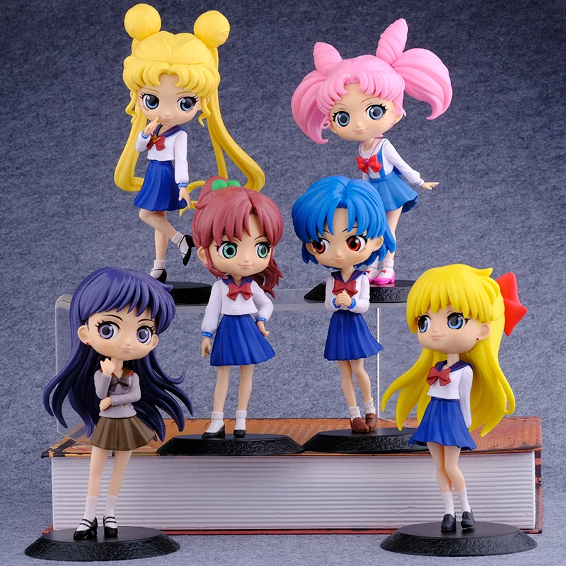

Japanese Genuine Gacha Scale Model Qposket Sailor Moon Tsukino Usagi Hand Model Anime Sculpture Action Figure Toy