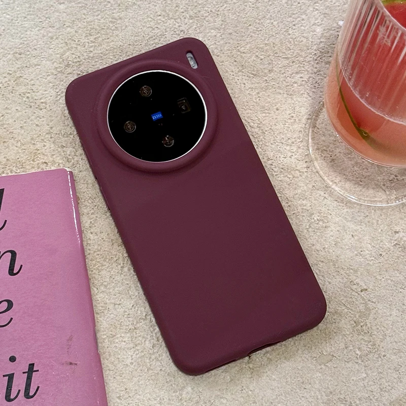 Bright Fluorescent Liquid Silicone Phone Case - Skin-Friendly TPU Cover