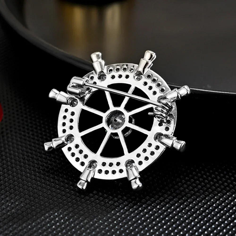 New Blue Crystal Rudder Brooch for Women Men Suit Shirt Badge Lapel Pins Personalized Jewelry Clothing Coat Accessories Gifts