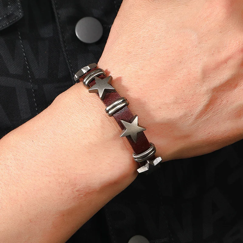 

Europe and America 2023 Fashion New Punk Style Pentagram Retro Cow Leather Bracelet Wholesale Women and Jewelry Party Lover Gift