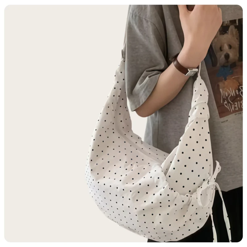 Borsa a Spalla Hobo da Donna in Stile Coreano, Bianca, Nera e Rossa a Pois, con Tracolla Regolabile in Nylon, Design con Coulisse, Leggera e di Grande Capacità - immagine 2