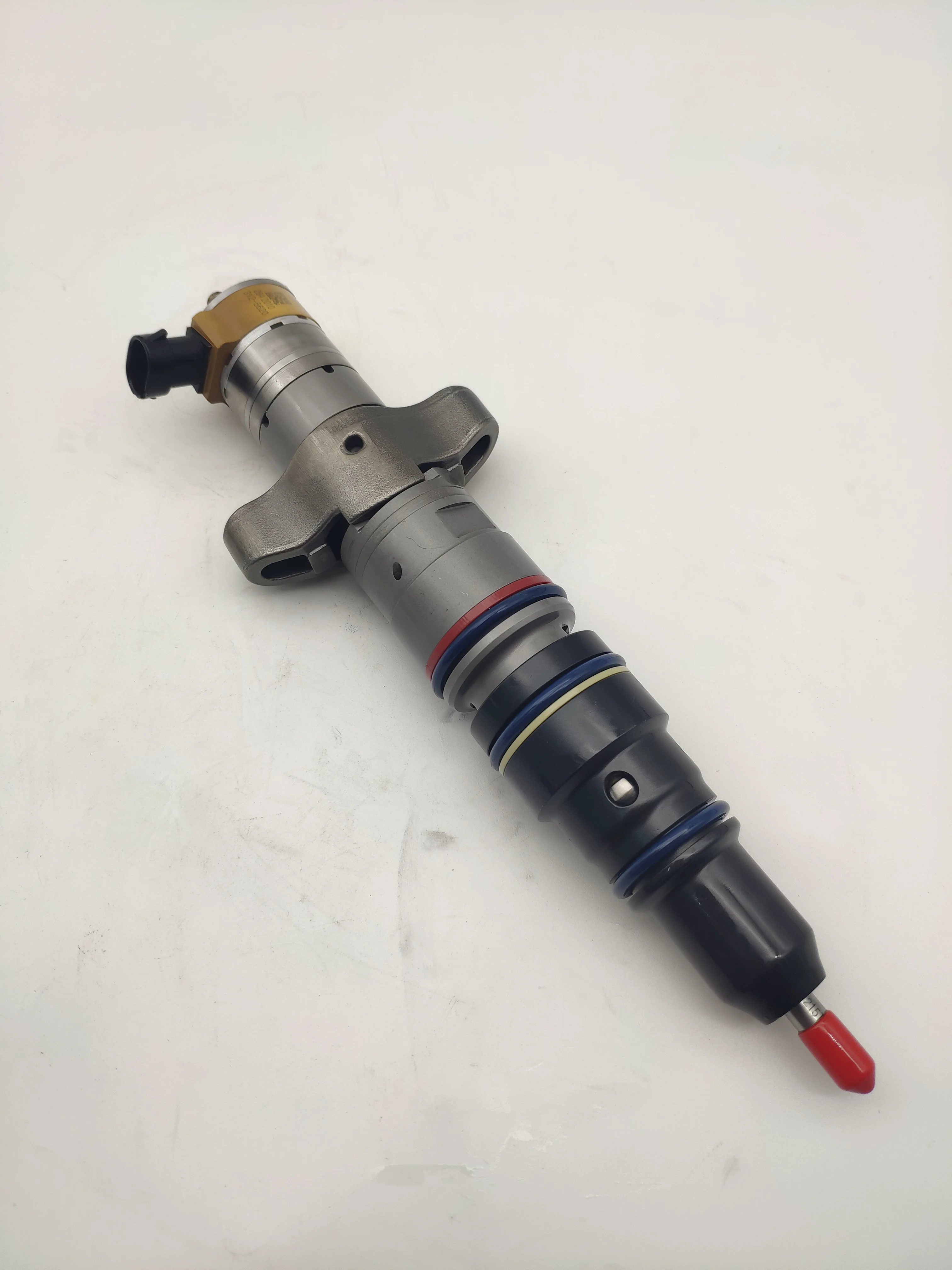 TOYO 3879427 Szívócső injetcor számára Mozgató E325D c7fuel injector