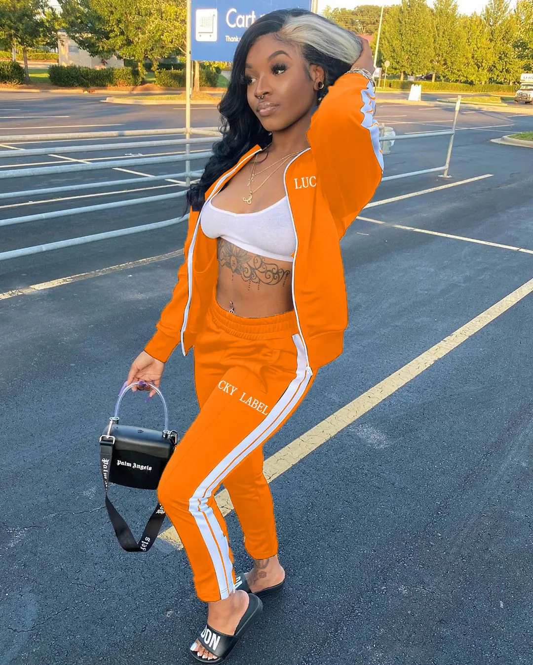 2024 European and American Women's Fashion Letter Embroidered Zipper Sports Two-piece Set 4
