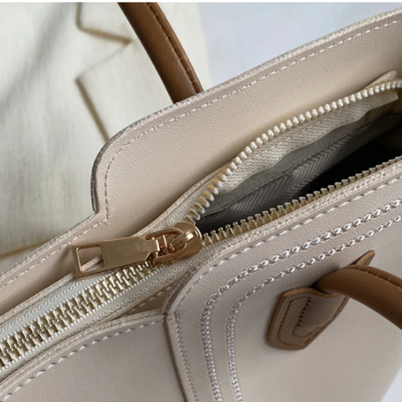 New Shoulder Bag Large Capacity Stylish Women's Bag Summer 2023 PU Texture Trendy All-match Student Solid Tote Bag Preppy Style