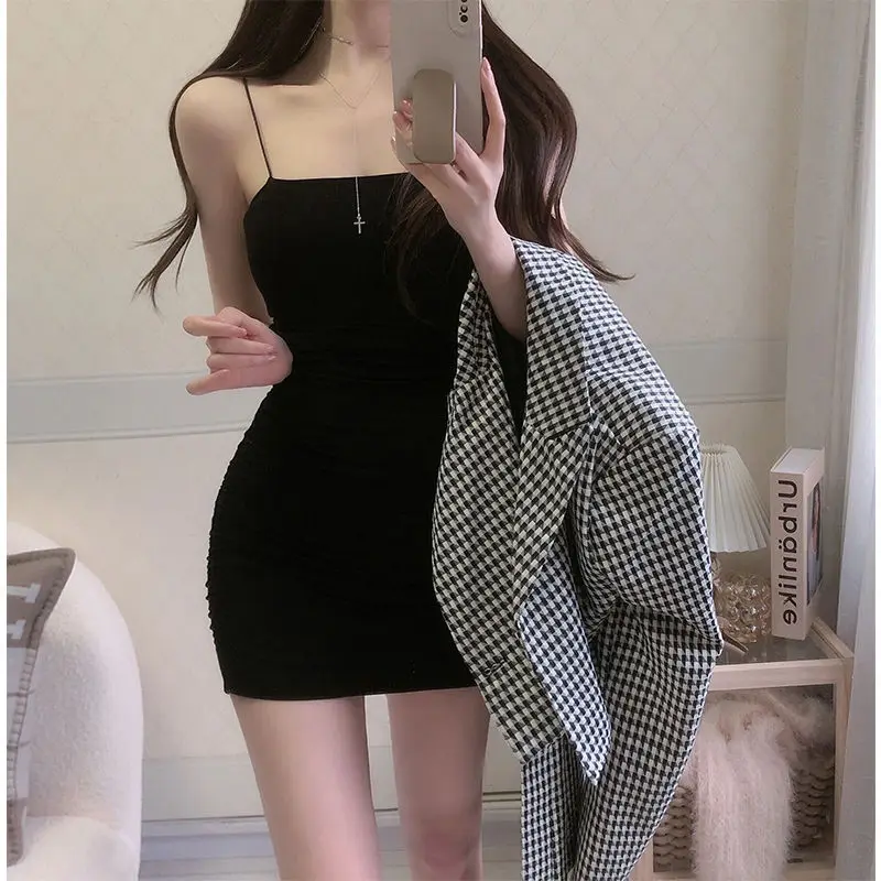 WhiteBlack Sling Sleeveless Type a Short Women's Summer New Sexy Tight Sexy Slim Slimming Arm Covering Skirt Simple 5