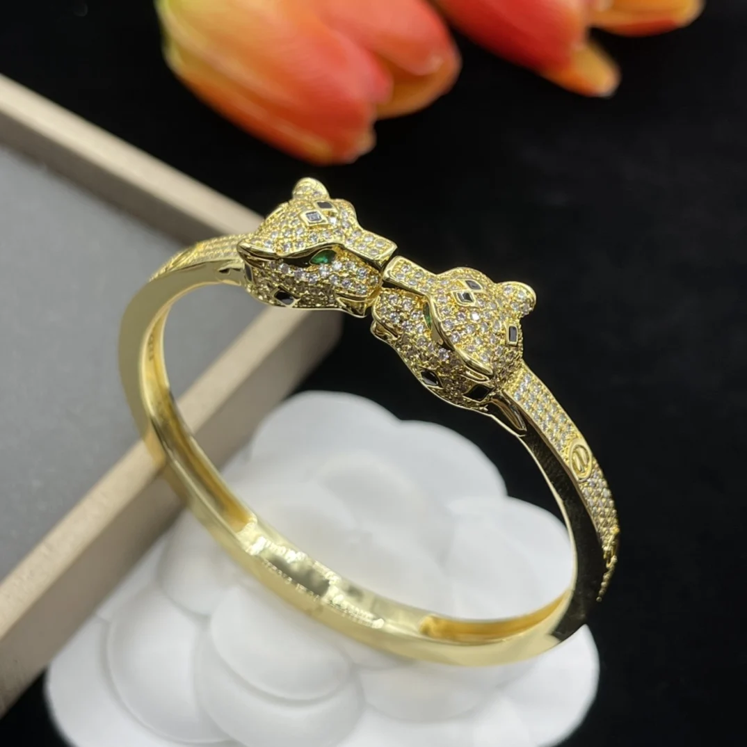 European and American Fashion Set Zircon Leopard Bracelet