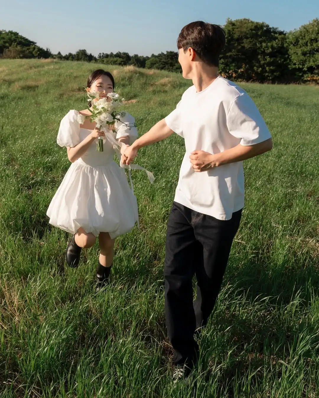 MD Simple Strapless A-line Short Wedding Dresses Puff Sleeve Pleat Korea Photoshoot Customized Mini Bride Gown Corset 2025 웨딩드레스 6