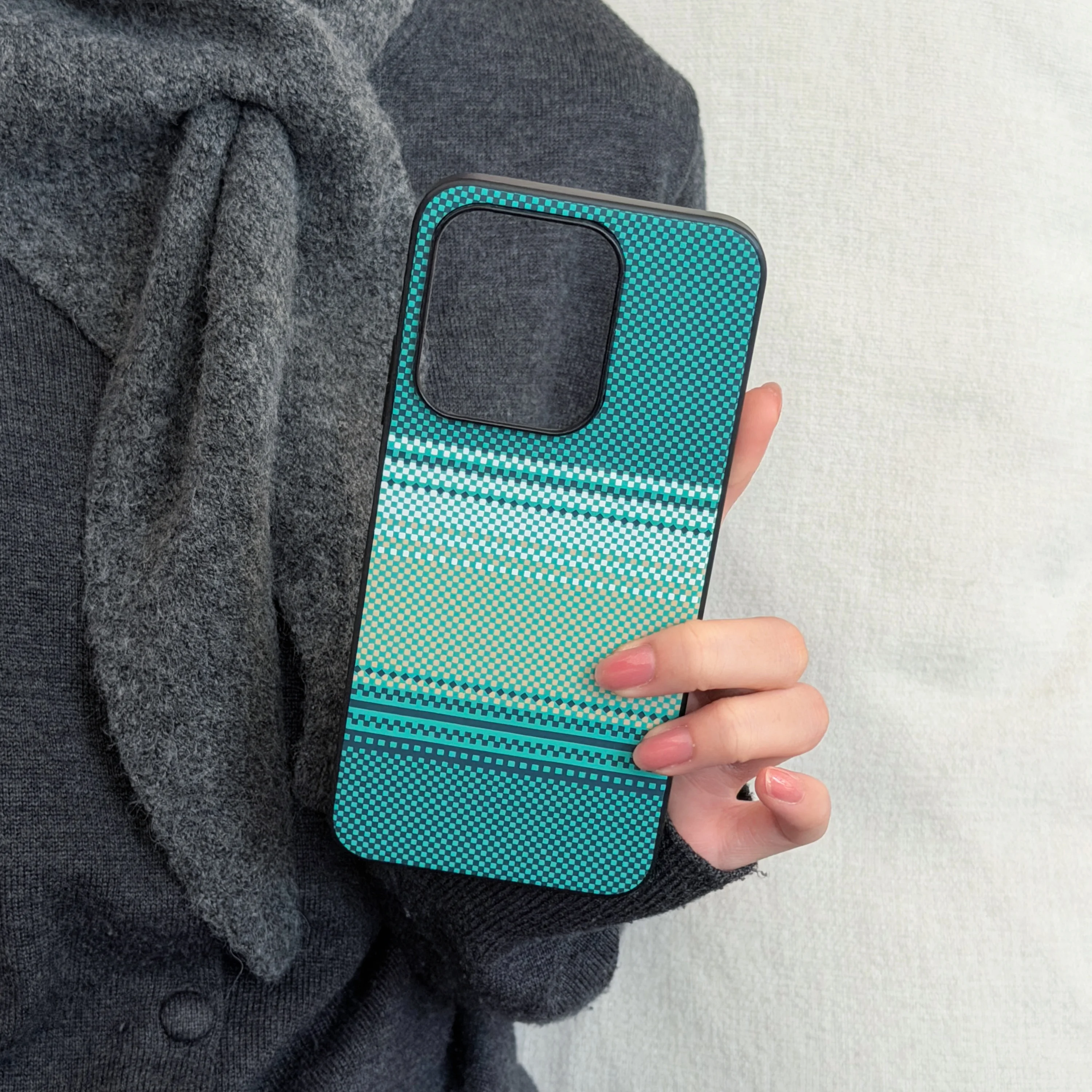 Contrasting Fiber Pattern Shockproof Mobile Phone Case Cover