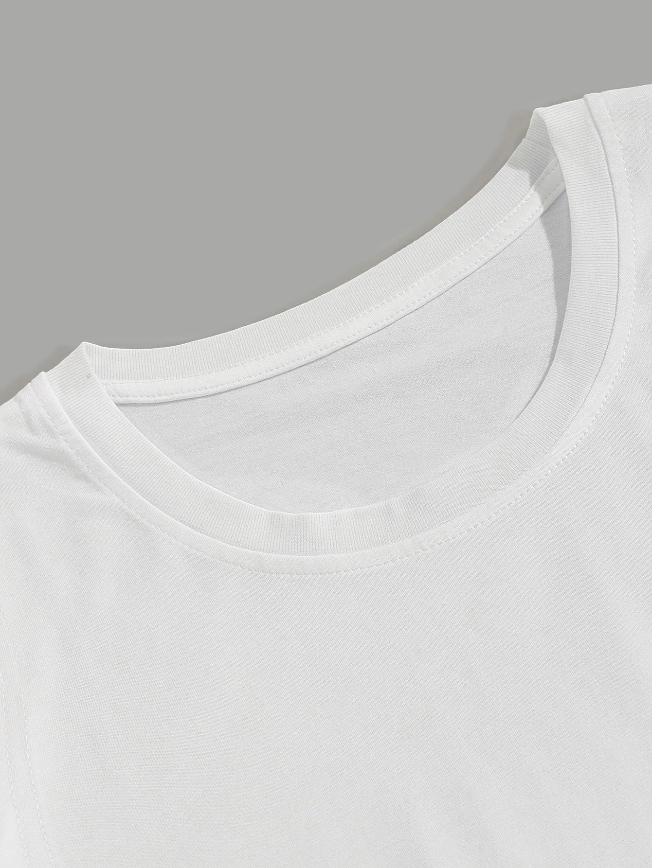 Divertente vecchio che gioca a basket T-shirt con stampa, top a maniche corte girocollo, abiti estivi con grafica, abbigliamento da uomo_voghion.com