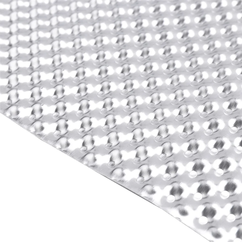 AggSound 40 x 33 cm geperste aluminium hittebeschermplaat, hittebestendig hitteschild, isolatie/beschermplaat voor auto, 2 stuks met 10 stuks roestvrij staal AggSound 40 x 33 cm geperste aluminium hittebeschermplaat, hittebestendig hitteschild, isolatie/beschermplaat voor auto, 2 stuks met 10 stuks roestvrij staal