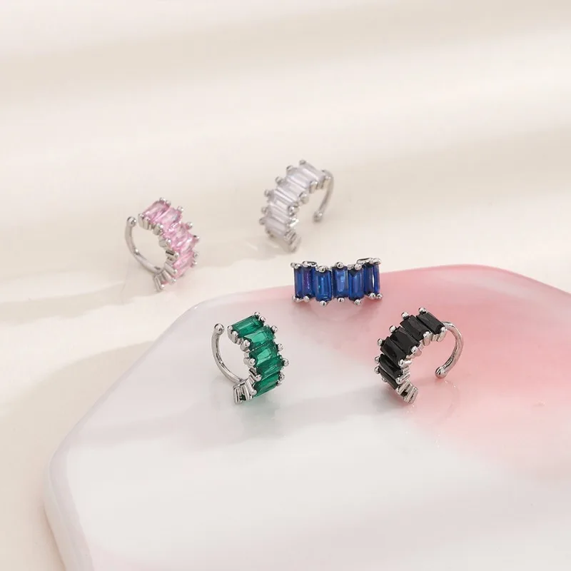 Ear Clip Earrings A Girl 1Pcs Irregular Square Zircon for Women Geometry Ear Cuff Party Fashion Silver Color Jewelry Gifts