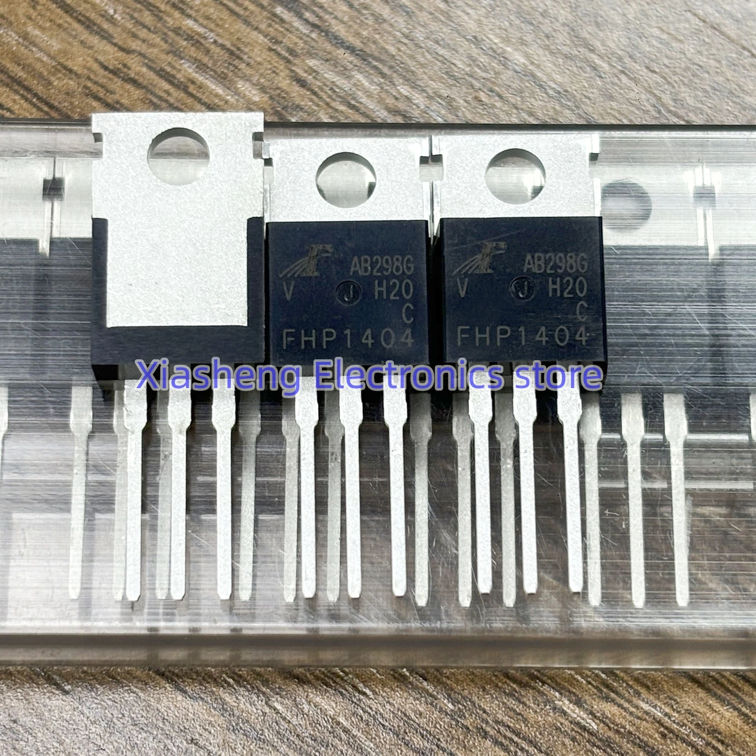 새로운 오리지널 10개 FHP1404 TO-220 40V 180A MOSFET 전계 효..