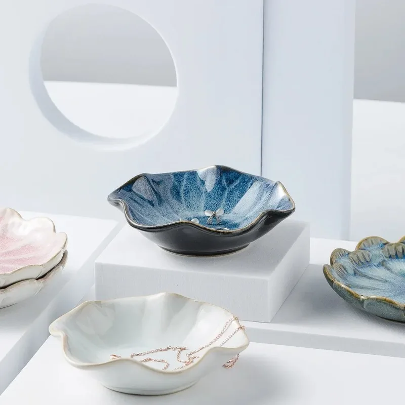 Creative and Minimalist Style Jewelry Tray Home Snack Dish Flavor Dish Ceramic Lotus Decoration Plate and Decorative Display