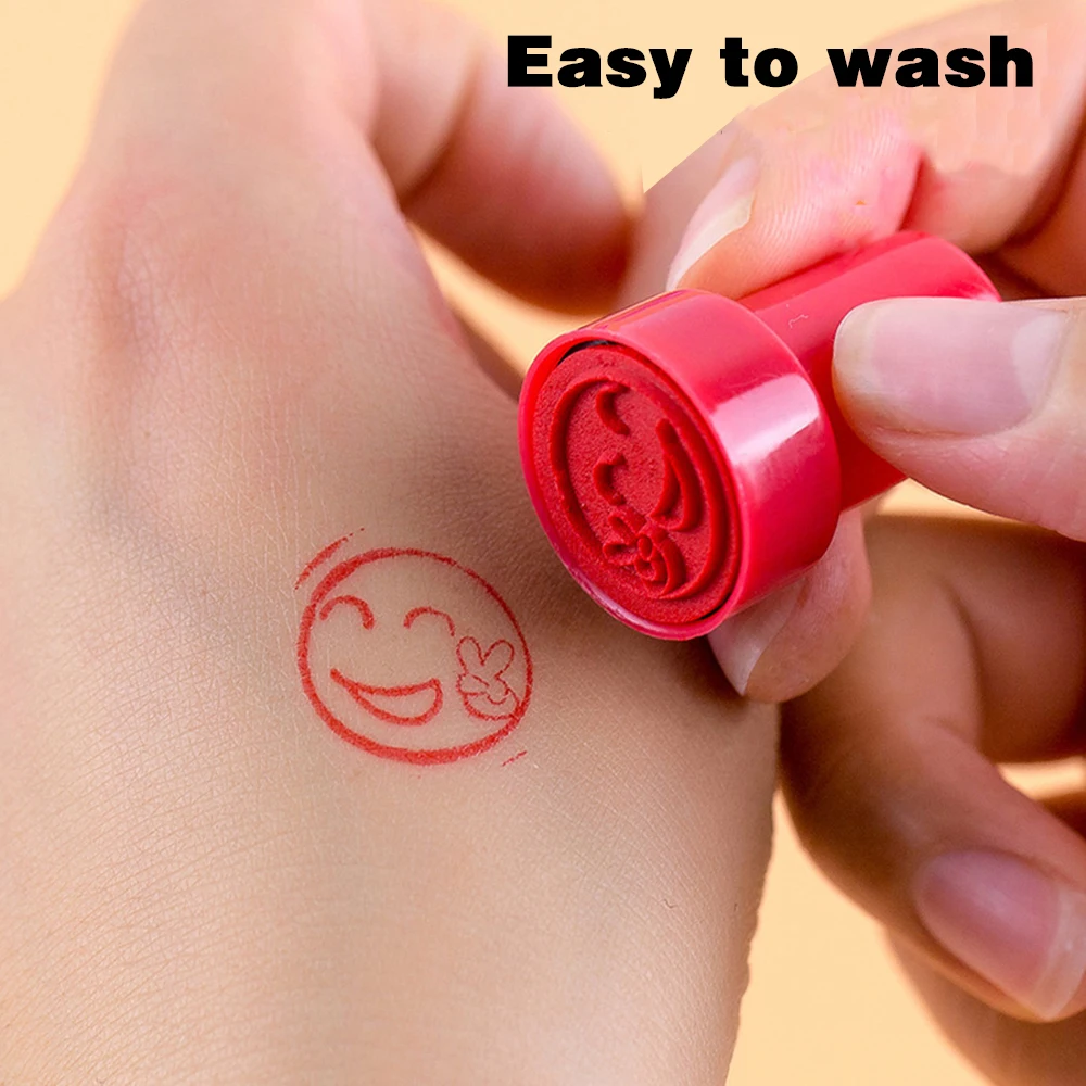 10pcs Cartoon Children Stamp DIY Scrapbook Photo Album Decoration Graffiti Seal Kindergarten Encouragement Stamp Gifts self ink stamps