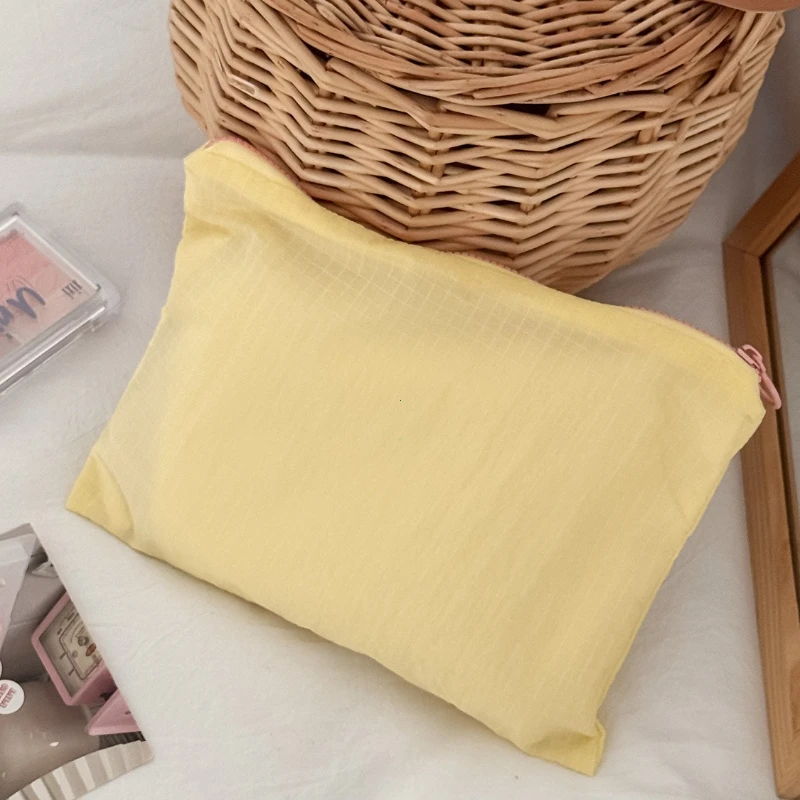 New Women Plaid Makeup Bag Large Capacity Nylon Zipper Pouch Purse Travel Clutch Cosmetic Organizer Zipper Storage Bag Косметика