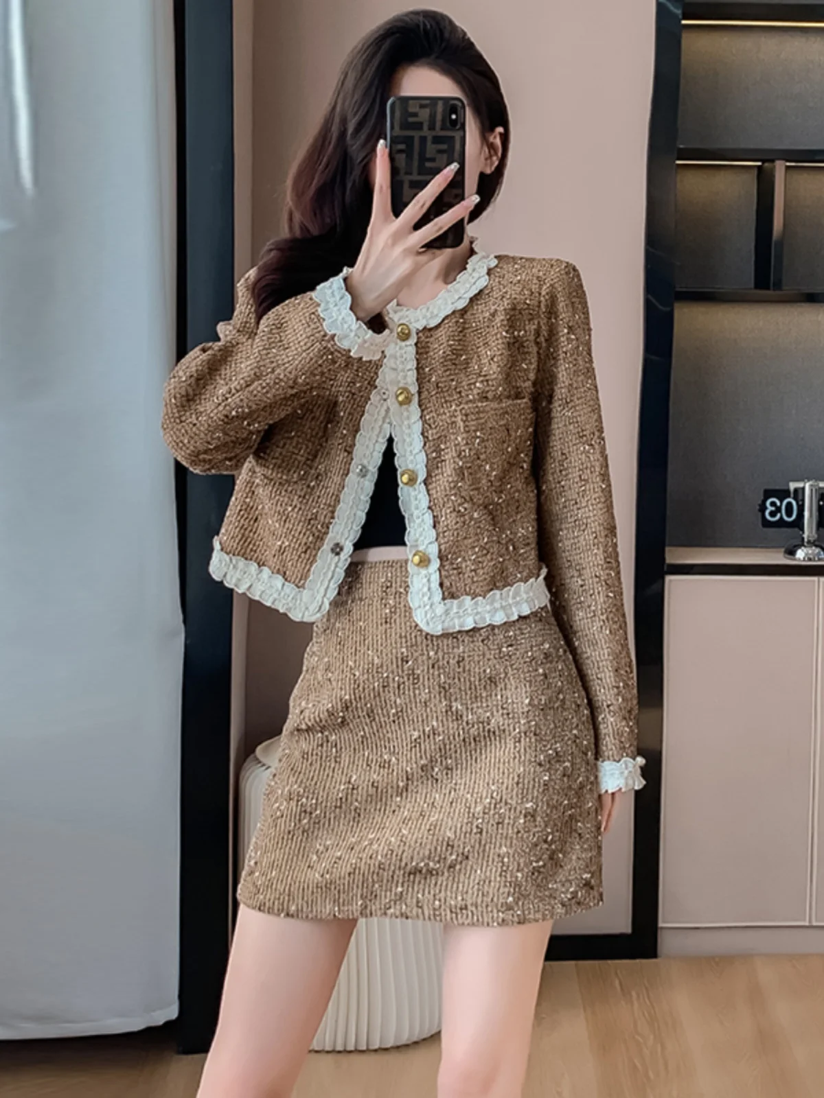 

Thick Tweed Short Jacket Sequined Half Skirt Two-Piece Set Spring Autumn Winter 2024 New Fashion Suit Chic Style Women Hot Sale