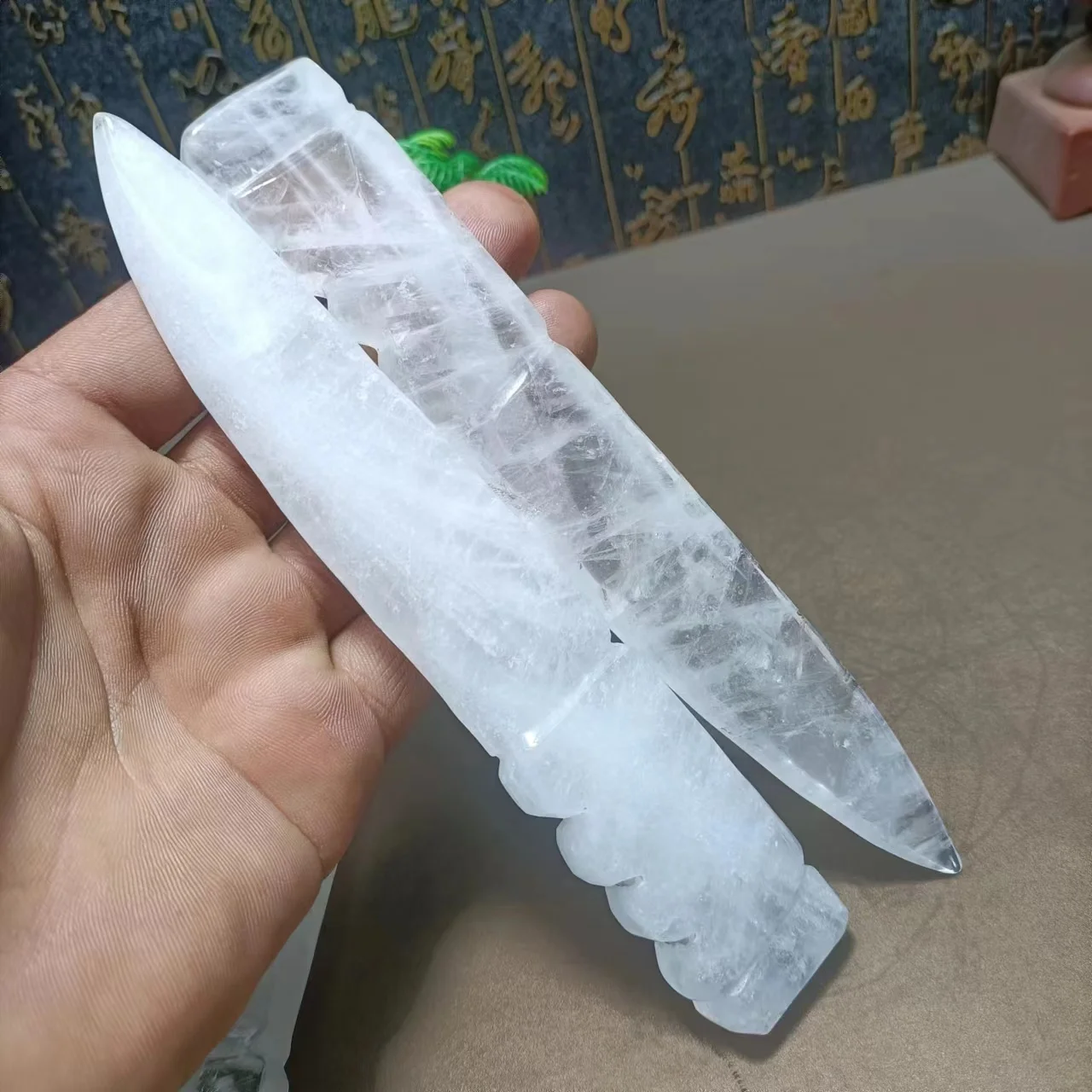 Natural raw stone hand carved energy White crystal knife Quartz crystal carved polished Reiki living room 4